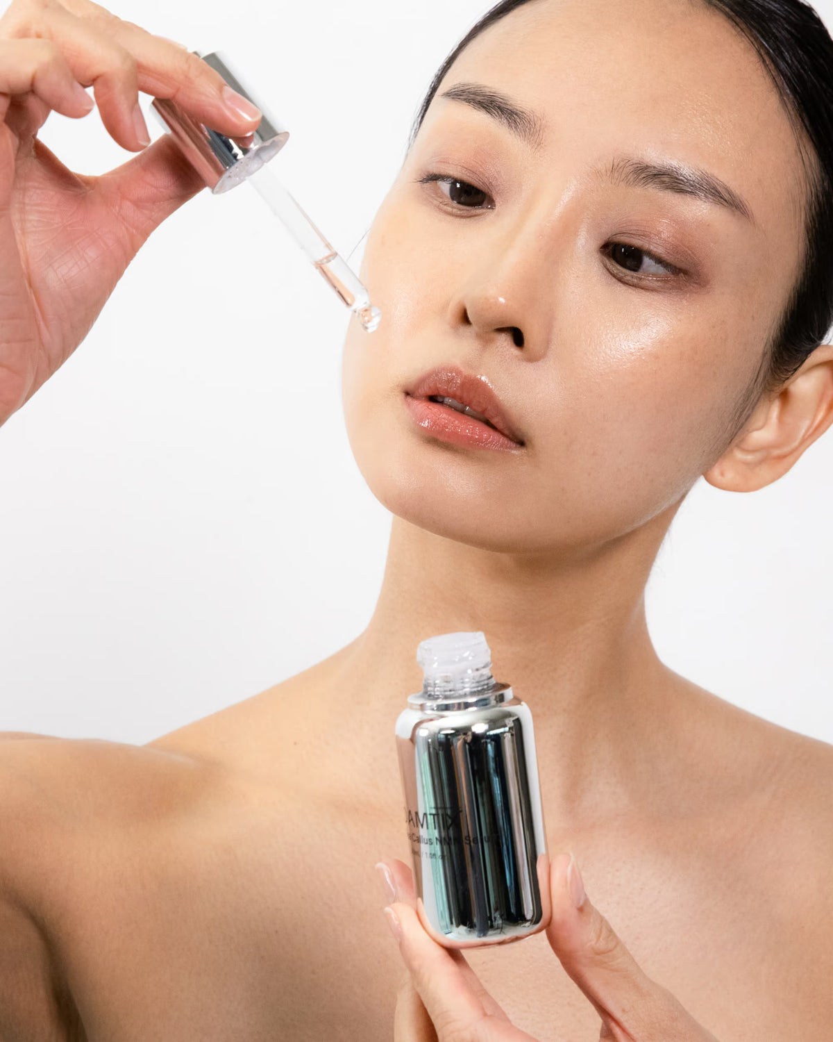 グリーンティーカルスNMN美容液